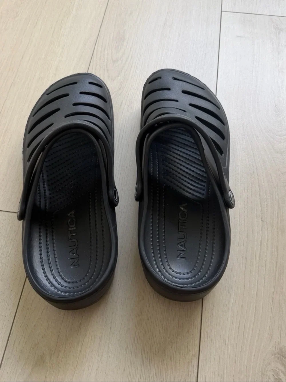 Nautica Men's Black Vented Slip-On Clog Sandals with Heel Strap